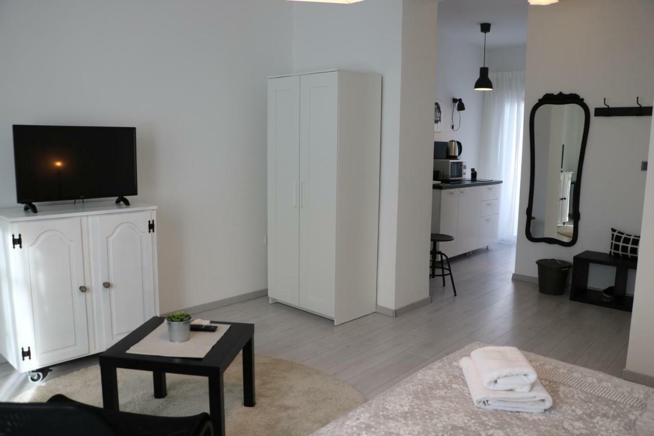 Angie Apartment Zagreb Bagian luar foto